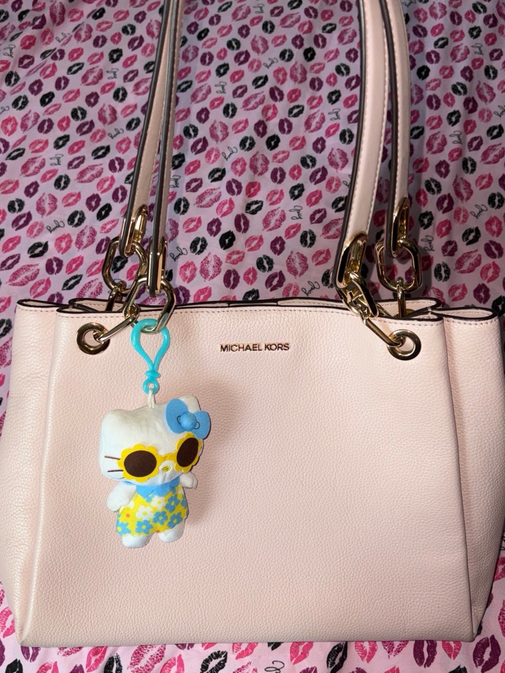 Michael Kors soft pink pebbled leather purse